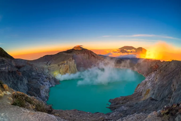 Panduan-Wisata-Kawah-Ijen-Banyuwangi-Traveloka-Xperience-5